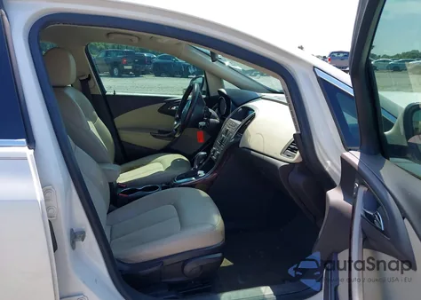 2016 Buick Verano из США, поврежденный, VIN 1G4PP5SK8G4131584